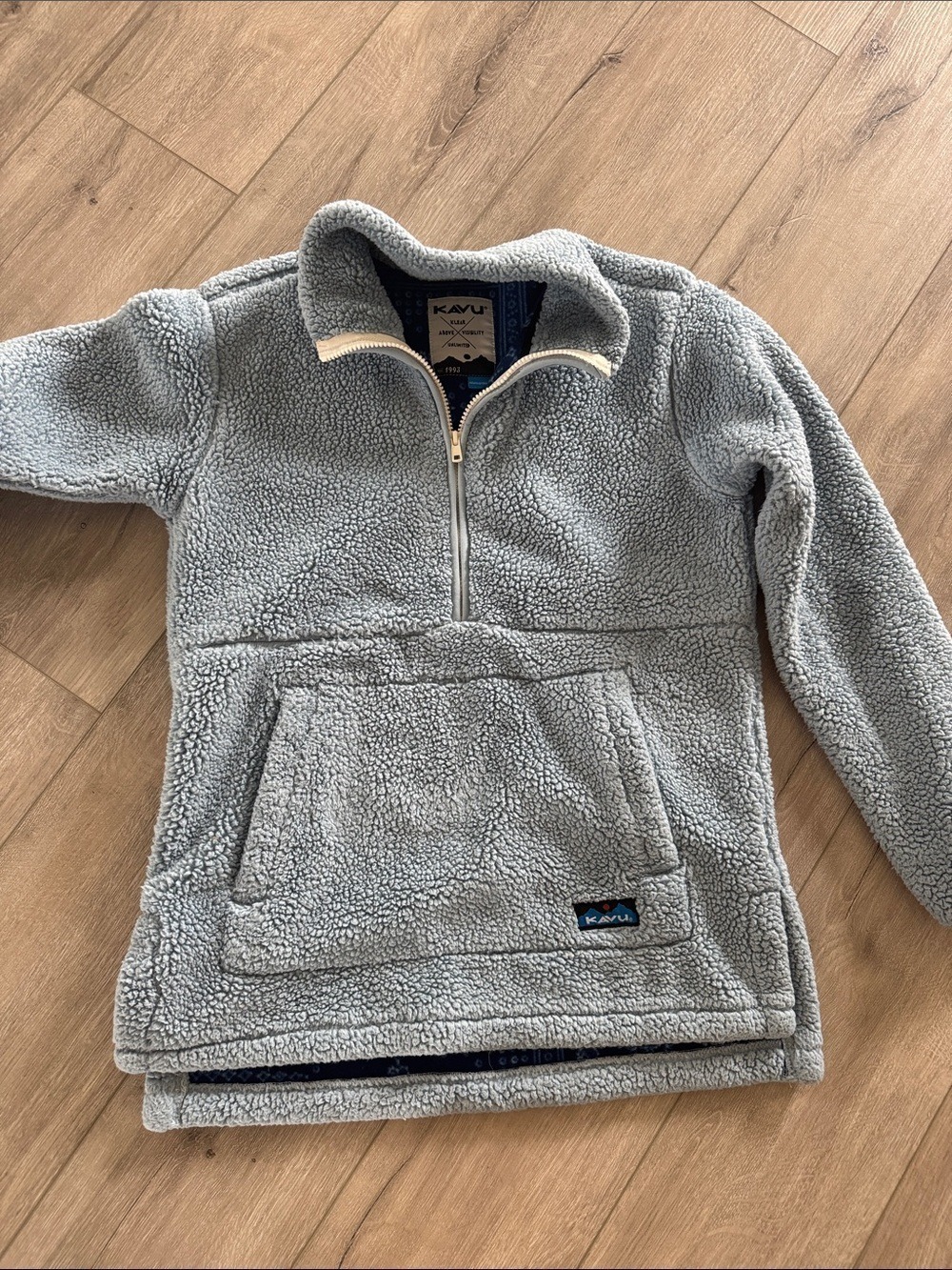 KAVU WOMEN'S SNOWPACK FLEECE PULLOVER - Picture 3 of 6
